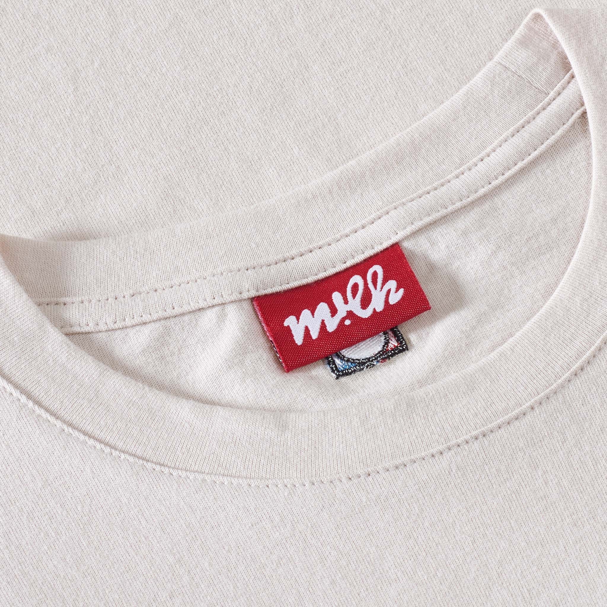 red clothing label design
