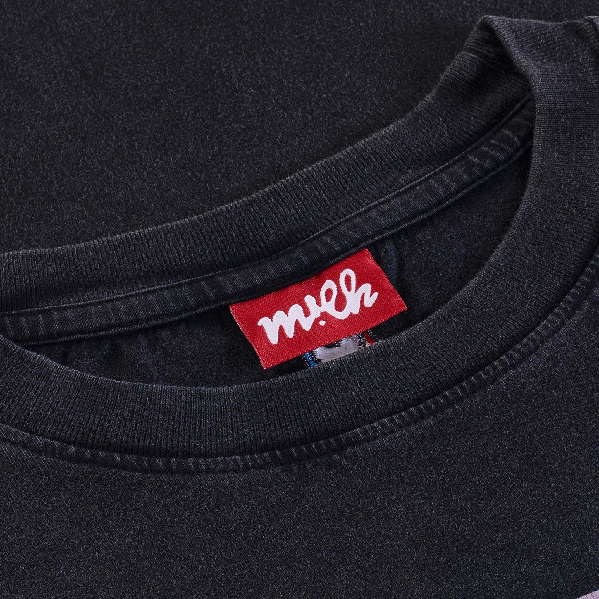 red clothing label design