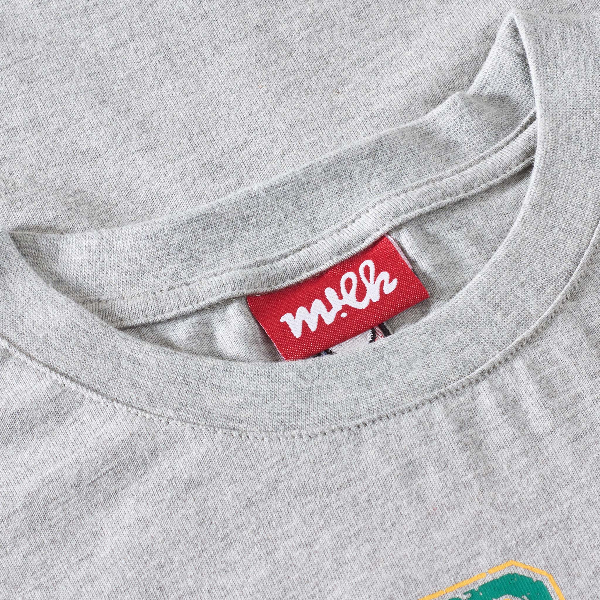 red clothing label
