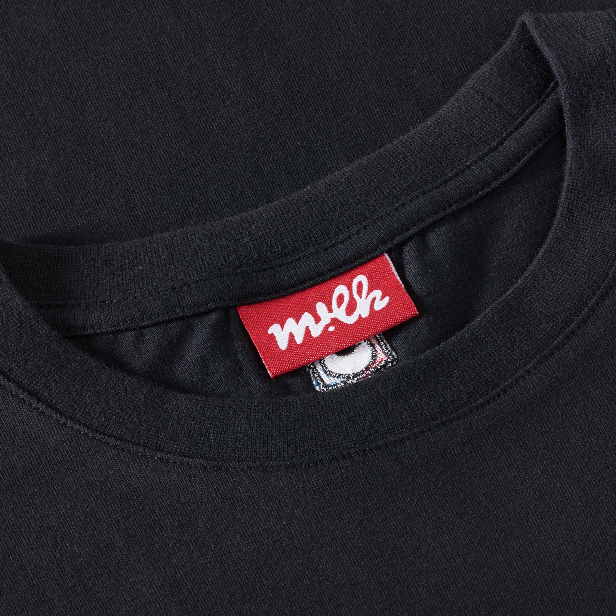 red clothing label design