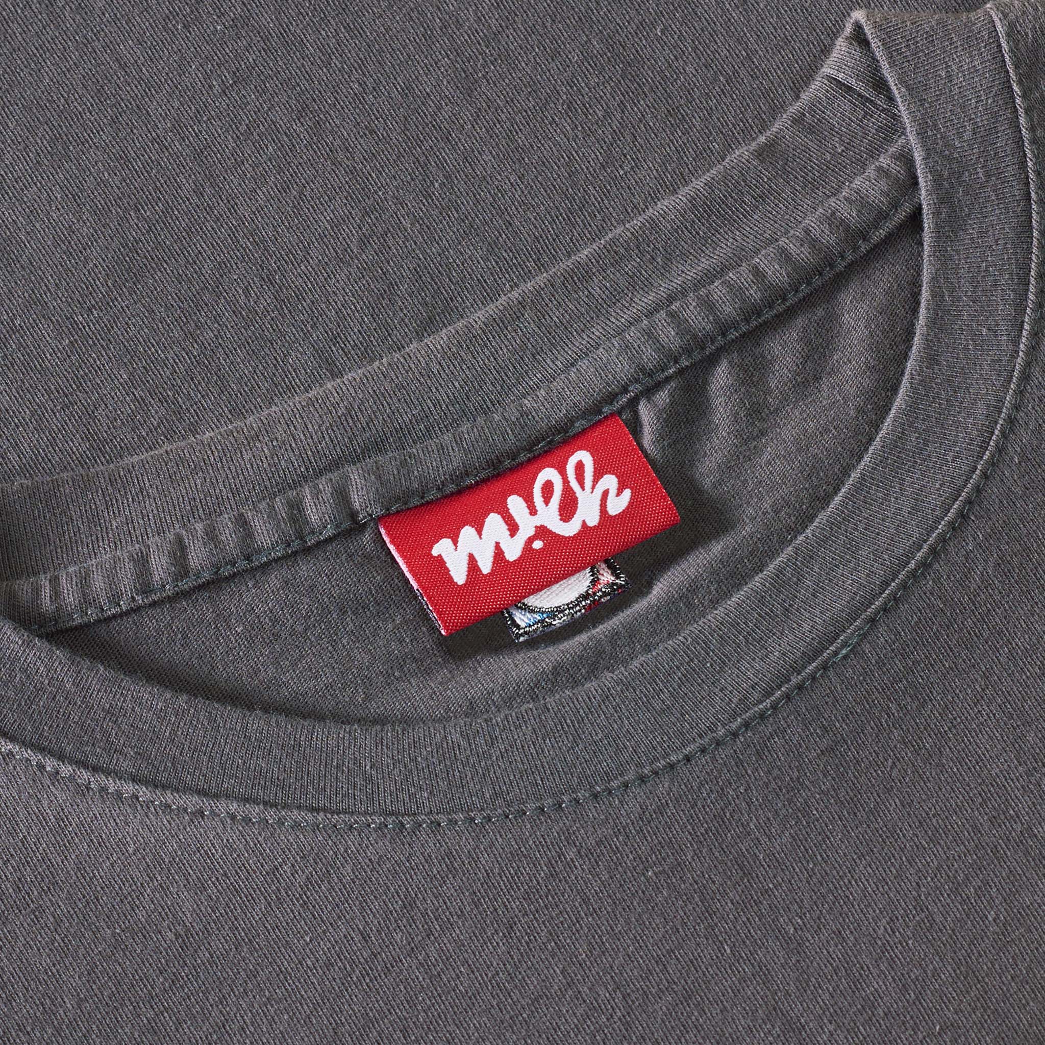 red clothing label design