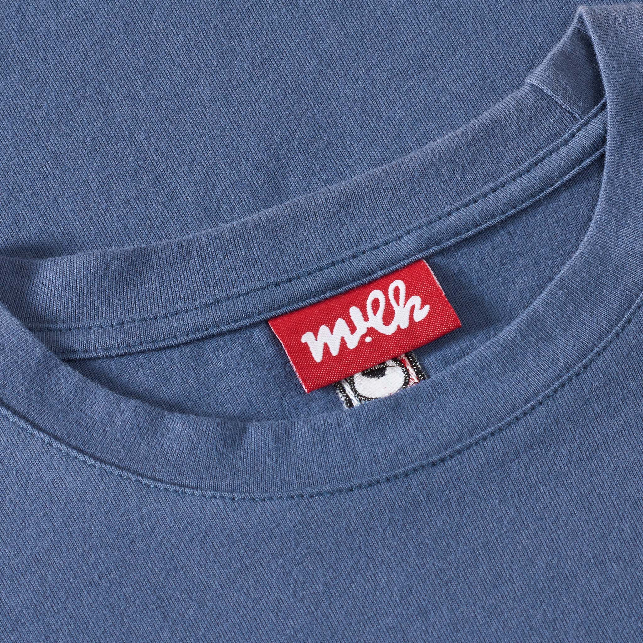 red clothing label design