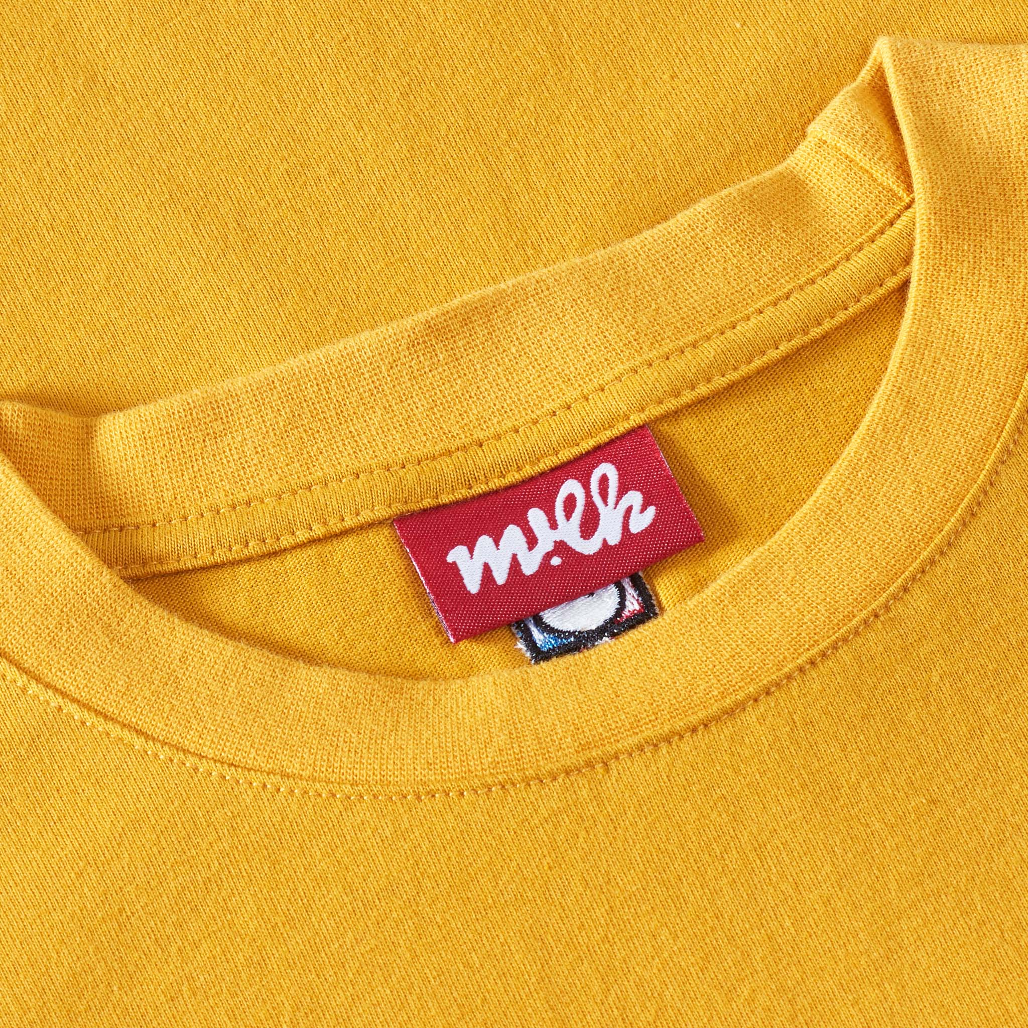 red clothing label design