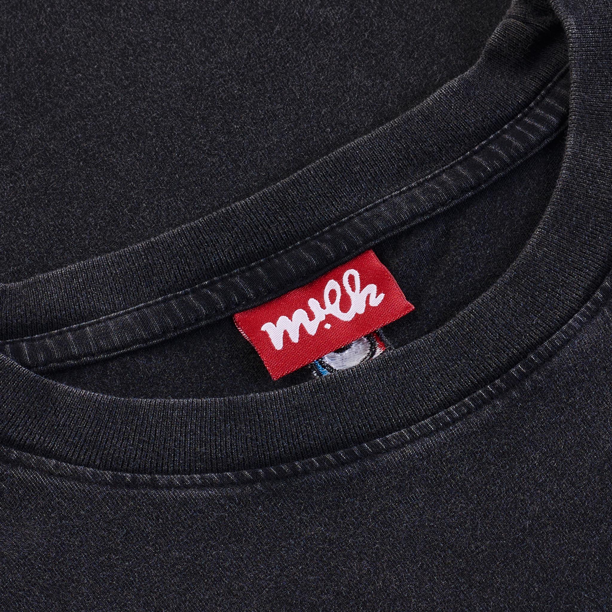 red clothing label design